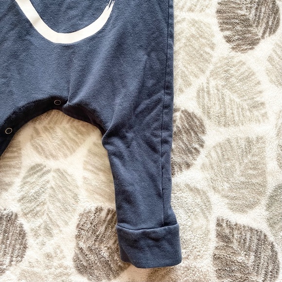 Joah Love onesie - Picture 12 of 13